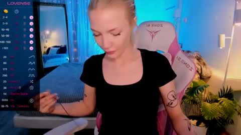 Anya online show from May 24, 2026, 2:16 am