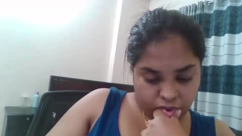 Snapshot of anydanyg chatting on October 1, 2025, 5:52 pm anydanyg online show from October 1, 2025, 5:52 pm