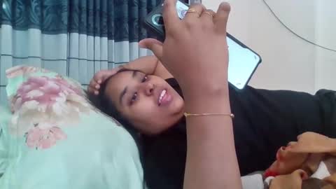 Snapshot of anydanyg chatting on October 12, 2025, 11:53 am anydanyg online show from October 12, 2025, 11:53 am