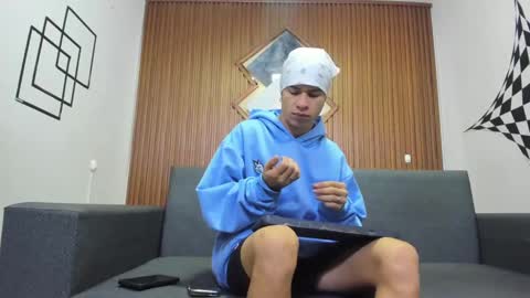 Snapshot of anyelo_sexyhot chatting on January 20, 2025, 12:07 pm anyelo_sexyhot online show from January 20, 2025, 12:07 pm