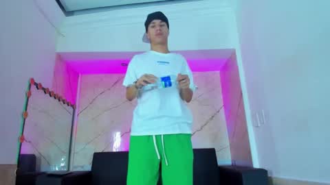 Snapshot of anyelo_sexyhot chatting on September 20, 2025, 11:55 am anyelo_sexyhot online show from September 20, 2025, 11:55 am