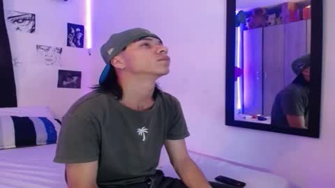 anyelo_sexyhot online show from January 11, 2026, 3:11 am