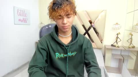 anyelotwink online show from March 7, 2026, 8:50 pm