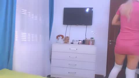 Snapshot of anysadoll chatting on December 13, 2024, 12:53 am An online show from December 13, 2024, 12:53 am