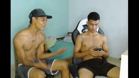 Snapshot of aphal_hot23 chatting on February 12, 2025, 3:51 am aphal_hot23 online show from February 12, 2025, 3:51 am