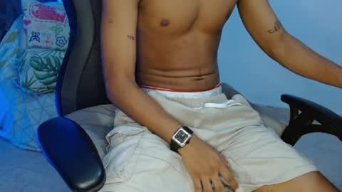 Snapshot of aphal_hot23 chatting on September 29, 2025, 11:26 am aphal_hot23 online show from September 29, 2025, 11:26 am