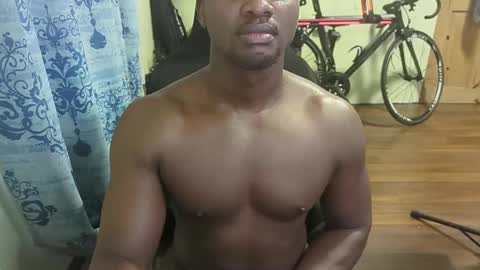 Snapshot of apollodarkmn chatting on January 30, 2025, 9:36 pm apollodarkmn online show from January 30, 2025, 9:36 pm