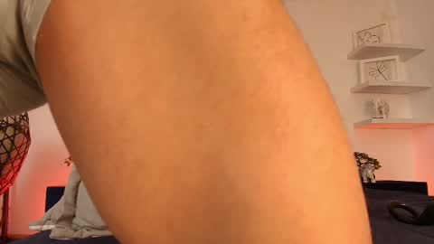 Snapshot of apolo_crus chatting on October 2, 2025, 5:03 am apolo_crus online show from October 2, 2025, 5:03 am