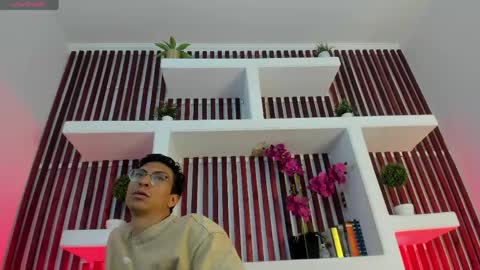 Snapshot of apolo_crus chatting on May 17, 2026, 3:59 am apolo_crus online show from May 17, 2026, 3:59 am
