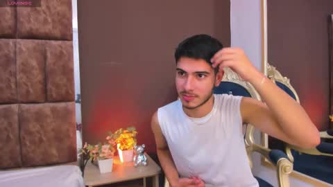 Snapshot of apolo_grayy chatting on February 21, 2026, 9:10 am Apolo Grayy online show from February 21, 2026, 9:10 am