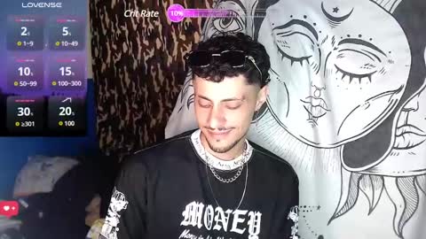 Snapshot of apolo_s chatting on December 17, 2024, 5:58 pm Andres online show from December 17, 2024, 5:58 pm