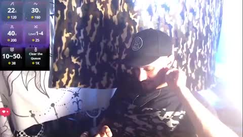 Snapshot of apolo_s chatting on January 21, 2025, 9:04 pm Andres online show from January 21, 2025, 9:04 pm