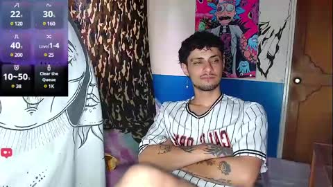 Snapshot of apolo_s chatting on February 24, 2025, 8:47 pm Andres online show from February 24, 2025, 8:47 pm