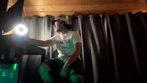 Snapshot of aponthier151 chatting on November 8, 2025, 2:56 am aponthier151 online show from November 8, 2025, 2:56 am