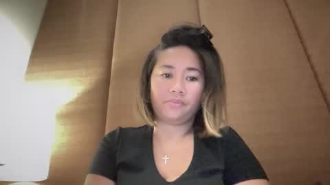 Snapshot of apple_pie_love chatting on November 1, 2025, 3:14 pm Anika online show from November 1, 2025, 3:14 pm