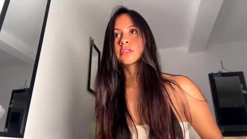 Anny online show from October 12, 2025, 2:43 am