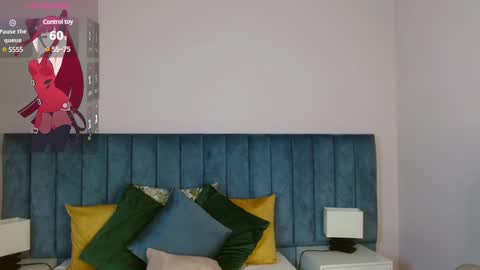 April Bunny online show from December 14, 2024, 7:25 pm