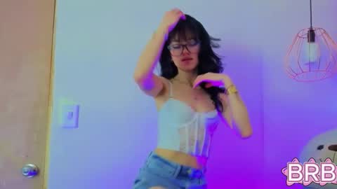   online show from March 25, 2026, 11:49 am