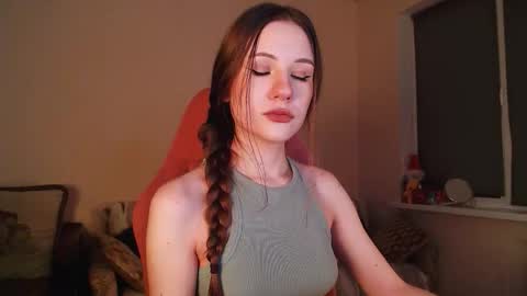 April online show from March 13, 2026, 7:20 pm