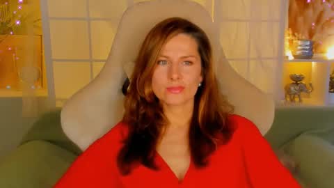 aprill_o_nill online show from December 19, 2024, 6:34 pm