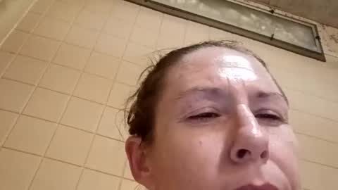 Snapshot of aprilross2027 chatting on July 1, 2026, 3:23 pm Cottonscandy69wannabyte online show from July 1, 2026, 3:23 pm