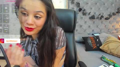 Snapshot of aprilwatson chatting on October 25, 2025, 8:03 pm April online show from October 25, 2025, 8:03 pm