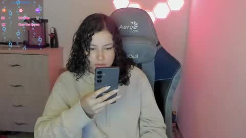 Snapshot of aqua_emilly chatting on February 13, 2025, 2:45 am aqua emilly online show from February 13, 2025, 2:45 am