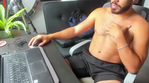 Snapshot of aquiles0224 chatting on February 3, 2026, 4:34 pm T. online show from February 3, 2026, 4:34 pm