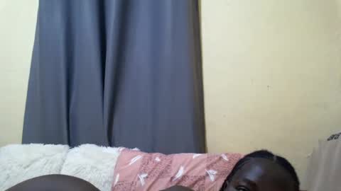 Snapshot of ara_bellah chatting on December 23, 2024, 8:47 pm ara bellah online show from December 23, 2024, 8:47 pm