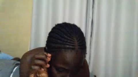 Snapshot of ara_bellah chatting on October 20, 2025, 9:48 pm ara bellah online show from October 20, 2025, 9:48 pm