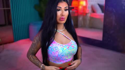 arabellaposh online show from January 10, 2026, 6:15 am