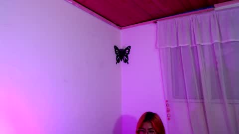 Snapshot of aradiax chatting on December 16, 2024, 9:52 pm Miss Aradia online show from December 16, 2024, 9:52 pm