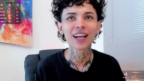 Arceluz  online show from February 4, 2025, 1:59 pm