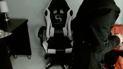 Snapshot of ardat_lili69 chatting on January 14, 2025, 6:38 pm Ardat lili69 online show from January 14, 2025, 6:38 pm