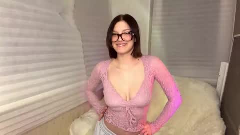 Snapshot of ardisparty chatting on February 24, 2026, 6:50 pm Caroline online show from February 24, 2026, 6:50 pm