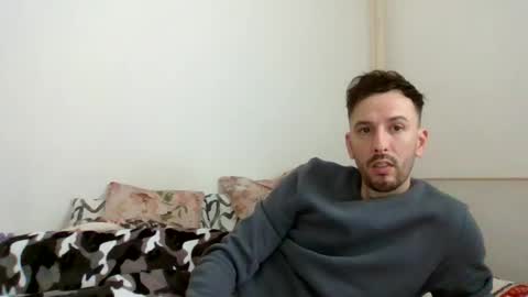 Snapshot of ares_candy chatting on February 27, 2025, 12:02 pm Ares Candy online show from February 27, 2025, 12:02 pm