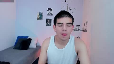 Snapshot of ares_johnsonn chatting on December 24, 2024, 7:22 pm Ares online show from December 24, 2024, 7:22 pm