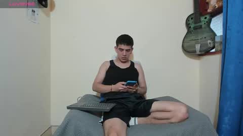 Snapshot of ares_johnsonn chatting on February 11, 2025, 3:51 pm Ares online show from February 11, 2025, 3:51 pm