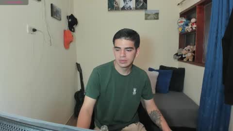 Snapshot of ares_johnsonn chatting on February 18, 2025, 1:55 pm Ares online show from February 18, 2025, 1:55 pm