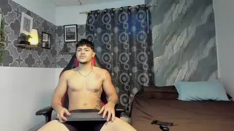 Snapshot of ares_parker chatting on June 21, 2026, 8:55 pm ares_parker online show from June 21, 2026, 8:55 pm