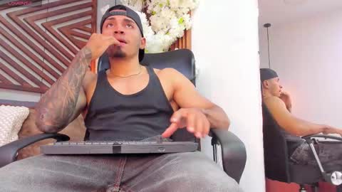 Snapshot of ares_stone chatting on November 29, 2025, 11:35 am Ares Stone online show from November 29, 2025, 11:35 am