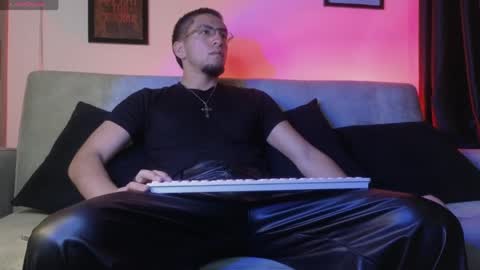 Mateo online show from April 18, 2026, 2:10 pm