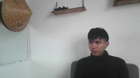 Snapshot of aress_1 chatting on October 25, 2025, 12:56 pm Ares online show from October 25, 2025, 12:56 pm