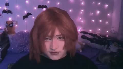 Ahri online show from March 1, 2025, 3:38 pm