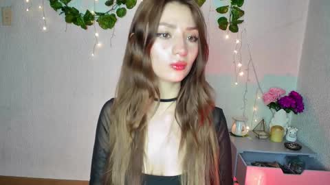 Snapshot of ari_kat666 chatting on February 10, 2025, 2:52 am ari online show from February 10, 2025, 2:52 am