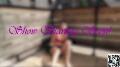 Snapshot of ari_lovexo chatting on February 2, 2025, 7:25 pm Ari and Penn online show from February 2, 2025, 7:25 pm