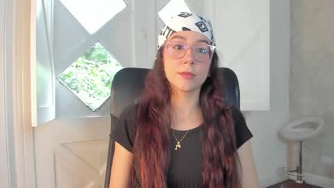 Snapshot of ari_wilde chatting on February 26, 2026, 12:48 pm Ari Wilde online show from February 26, 2026, 12:48 pm