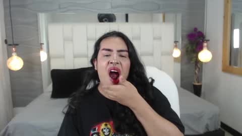 Snapshot of aria07_ chatting on March 4, 2025, 2:49 am Ari online show from March 4, 2025, 2:49 am