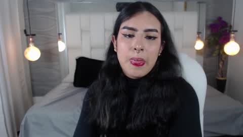 Snapshot of aria07_ chatting on March 8, 2025, 5:49 am Ari online show from March 8, 2025, 5:49 am