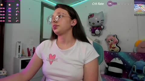 Snapshot of aria_alaia chatting on January 14, 2025, 1:26 am Linda online show from January 14, 2025, 1:26 am